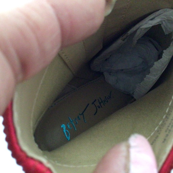 Betsey Johnson Red Ankle Boots - Picture 11 of 12